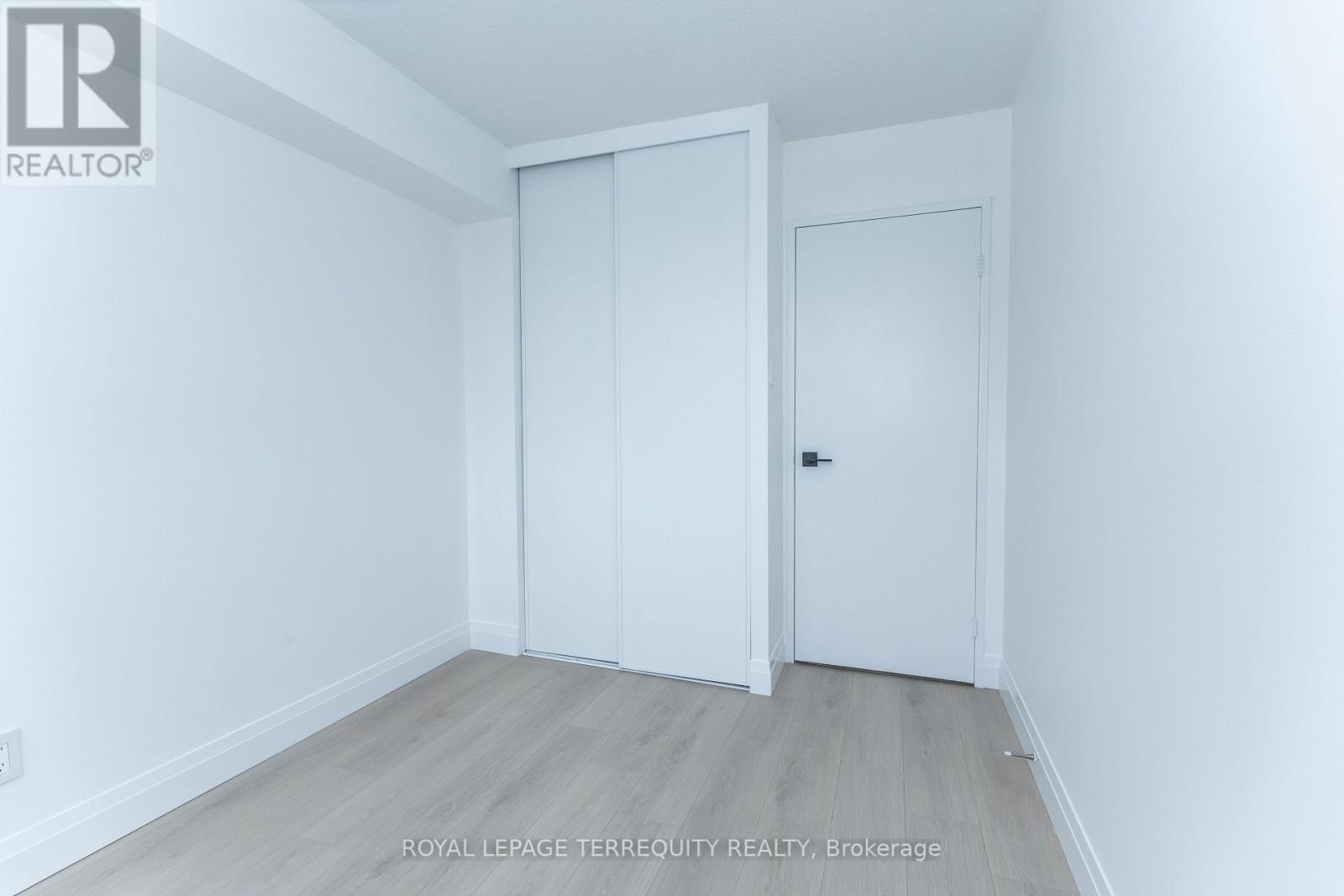 202 - 30 Sunrise Avenue, Toronto, Ontario  M4A 2R3 - Photo 31 - C12807362