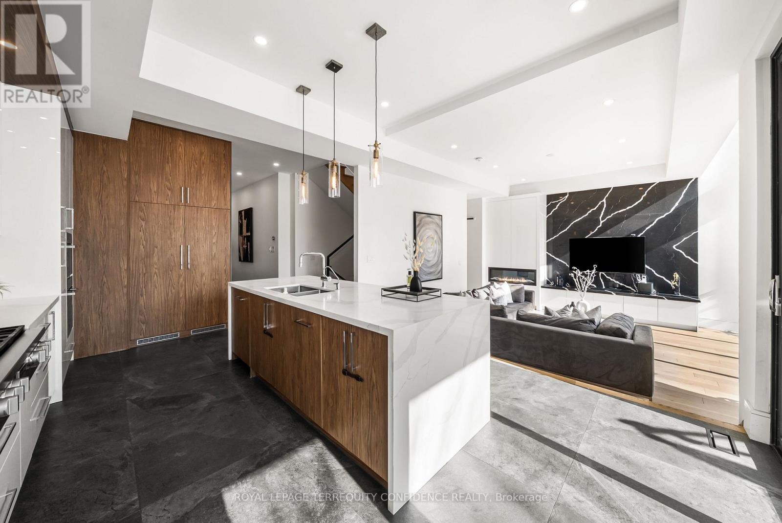 299 Hounslow Avenue, Toronto, Ontario  M2R 1H4 - Photo 10 - C12807944