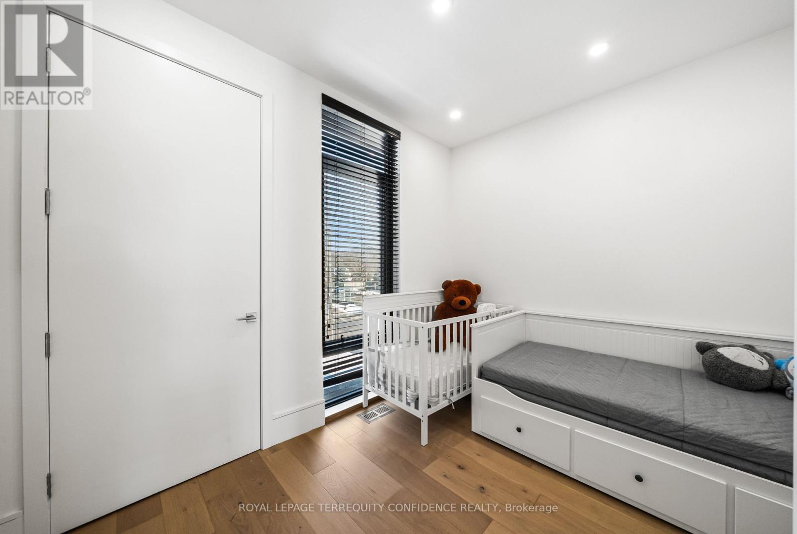 299 Hounslow Avenue, Toronto, Ontario  M2R 1H4 - Photo 32 - C12807944