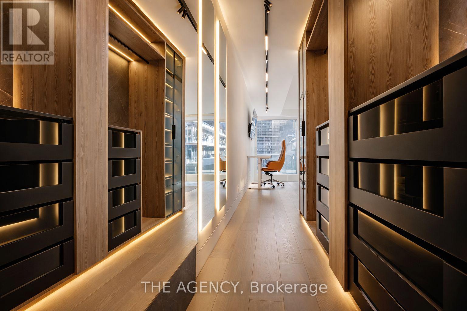 704 - 75 Portland Street, Toronto, Ontario  M5V 2M9 - Photo 13 - C12808008