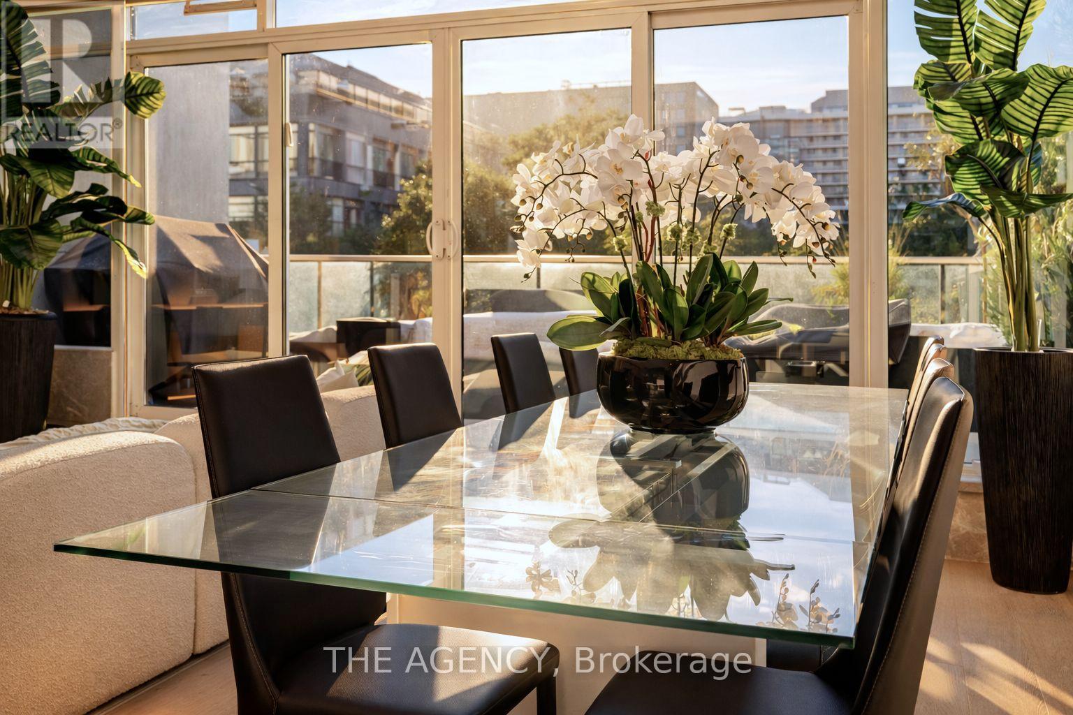 704 - 75 Portland Street, Toronto, Ontario  M5V 2M9 - Photo 4 - C12808008