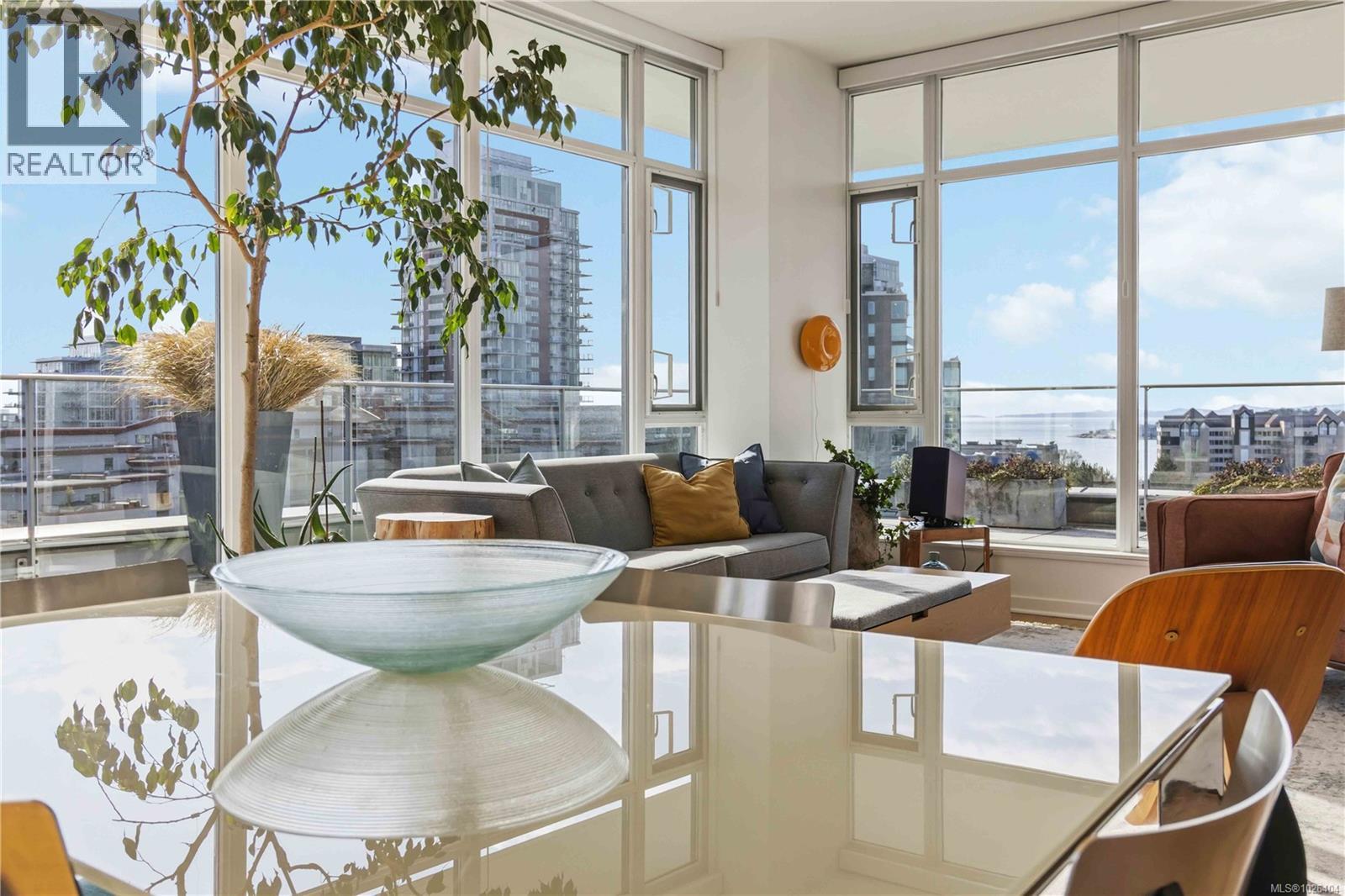 901 373 Tyee Rd, Victoria, British Columbia V9A 0B3 - Photo 15 - 1026404