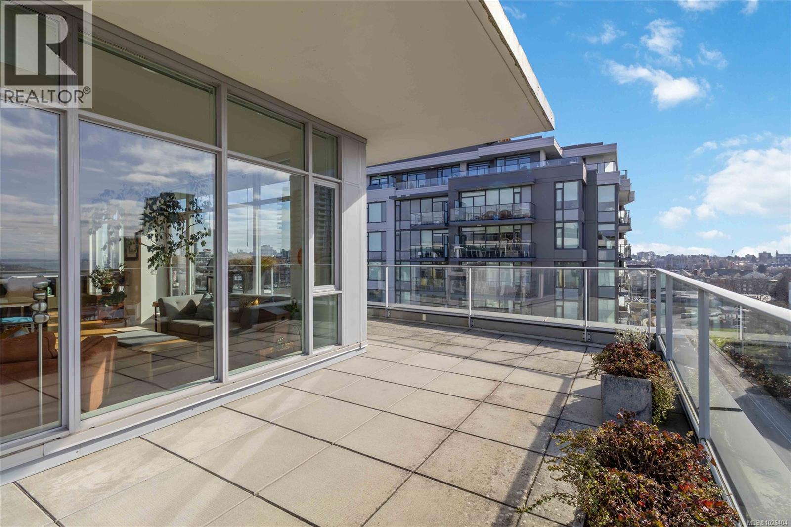 901 373 Tyee Rd, Victoria, British Columbia V9A 0B3 - Photo 29 - 1026404