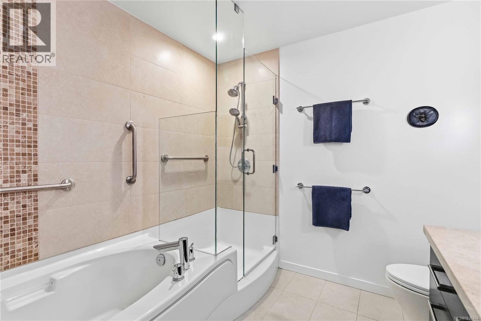 901 373 Tyee Rd, Victoria, British Columbia V9A 0B3 - Photo 36 - 1026404