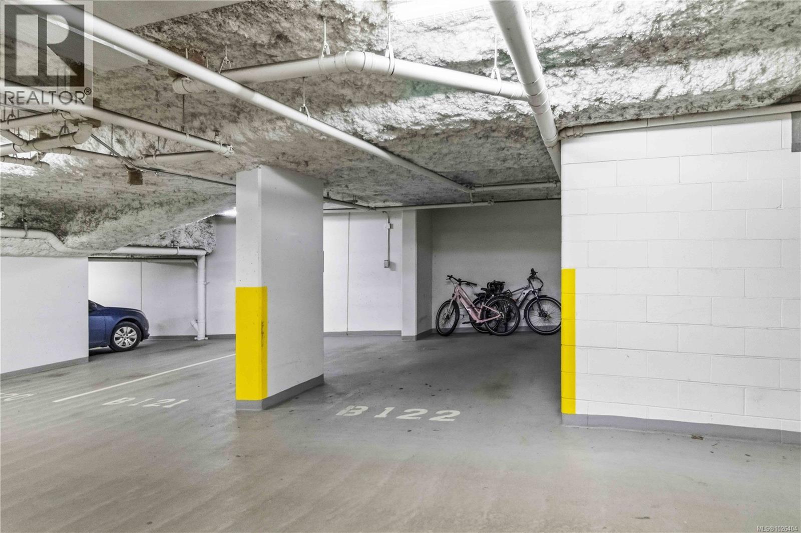 901 373 Tyee Rd, Victoria, British Columbia V9A 0B3 - Photo 52 - 1026404