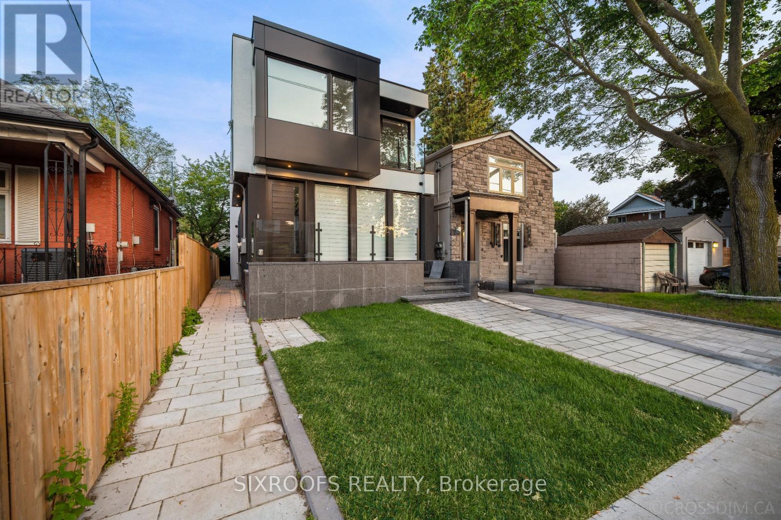 LOWER 1 - 41 DUNKIRK ROAD, Toronto, Ontario