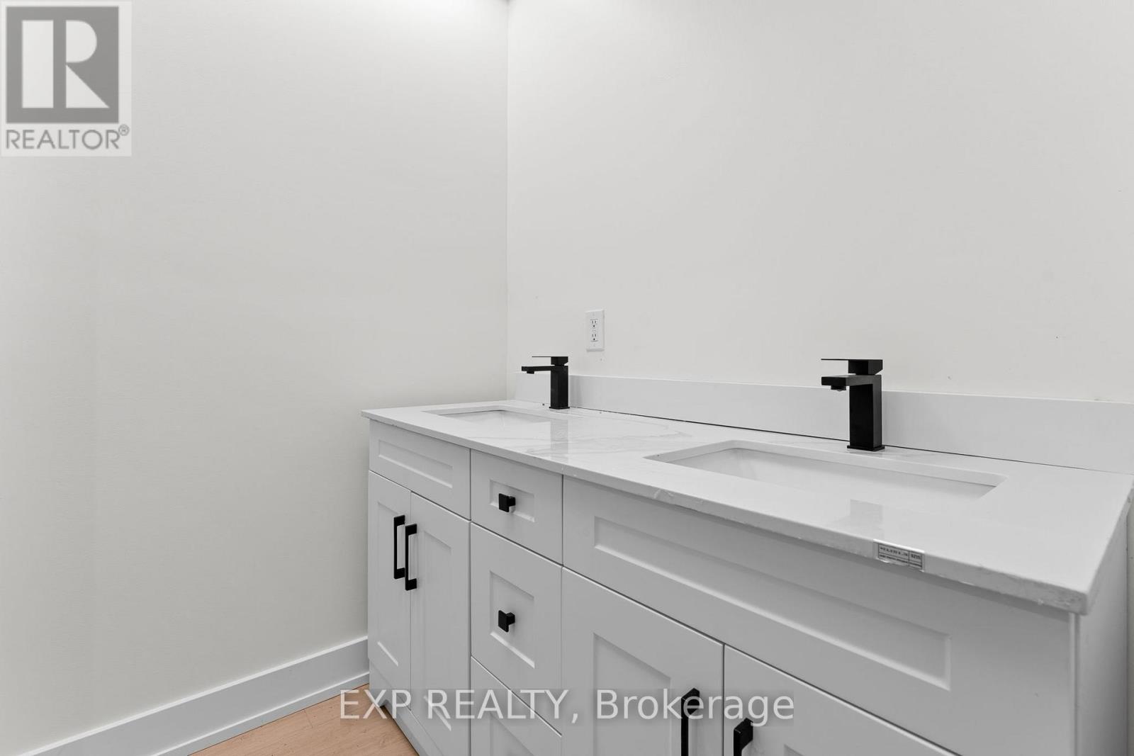 Unit #1 - 1558 Queen Street E, Toronto, Ontario  M4L 1E8 - Photo 20 - E12807970