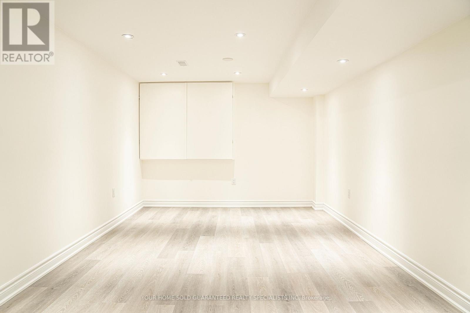 29 Bloomfield Trail, Richmond Hill, Ontario L4E 2J8 - Photo 3 - N12807972