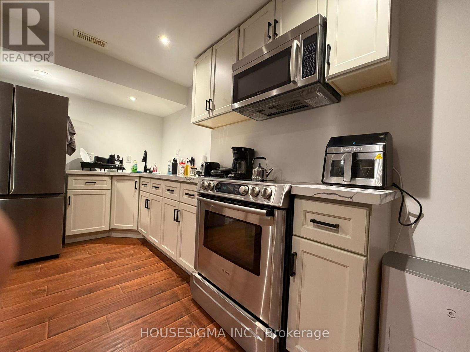 Bsmt - 158 Summerset Drive, Barrie, Ontario  L4N 6G5 - Photo 7 - S12807902