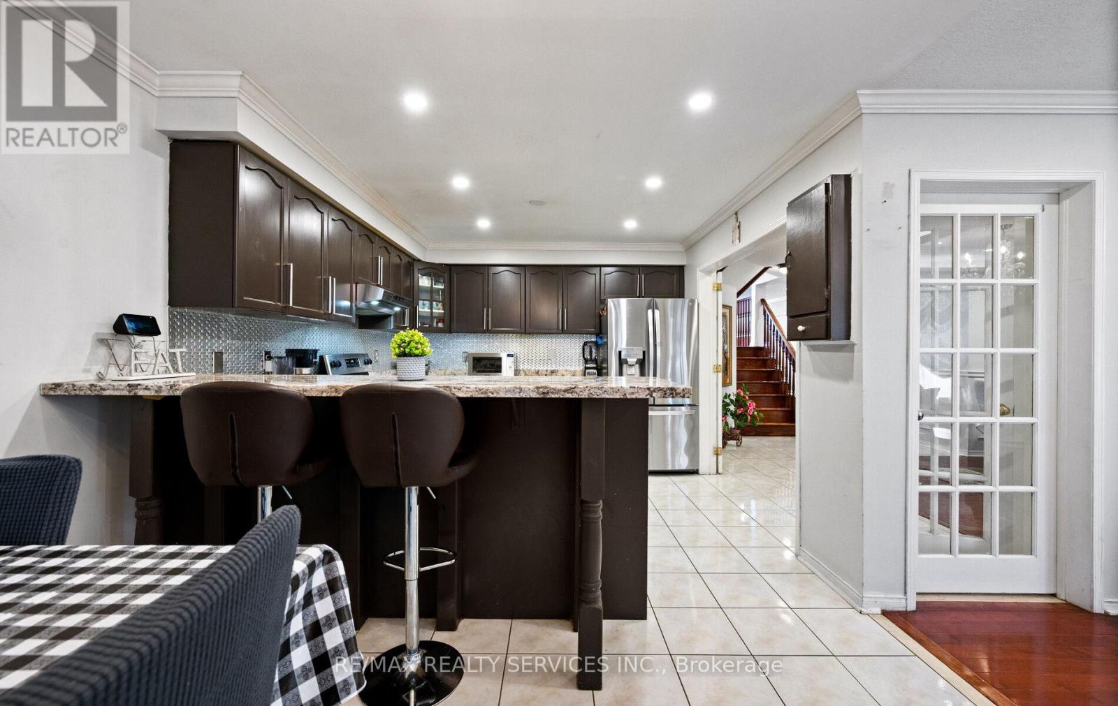 23 Edenvalley Road, Brampton, Ontario  L7A 2M6 - Photo 14 - W12807888