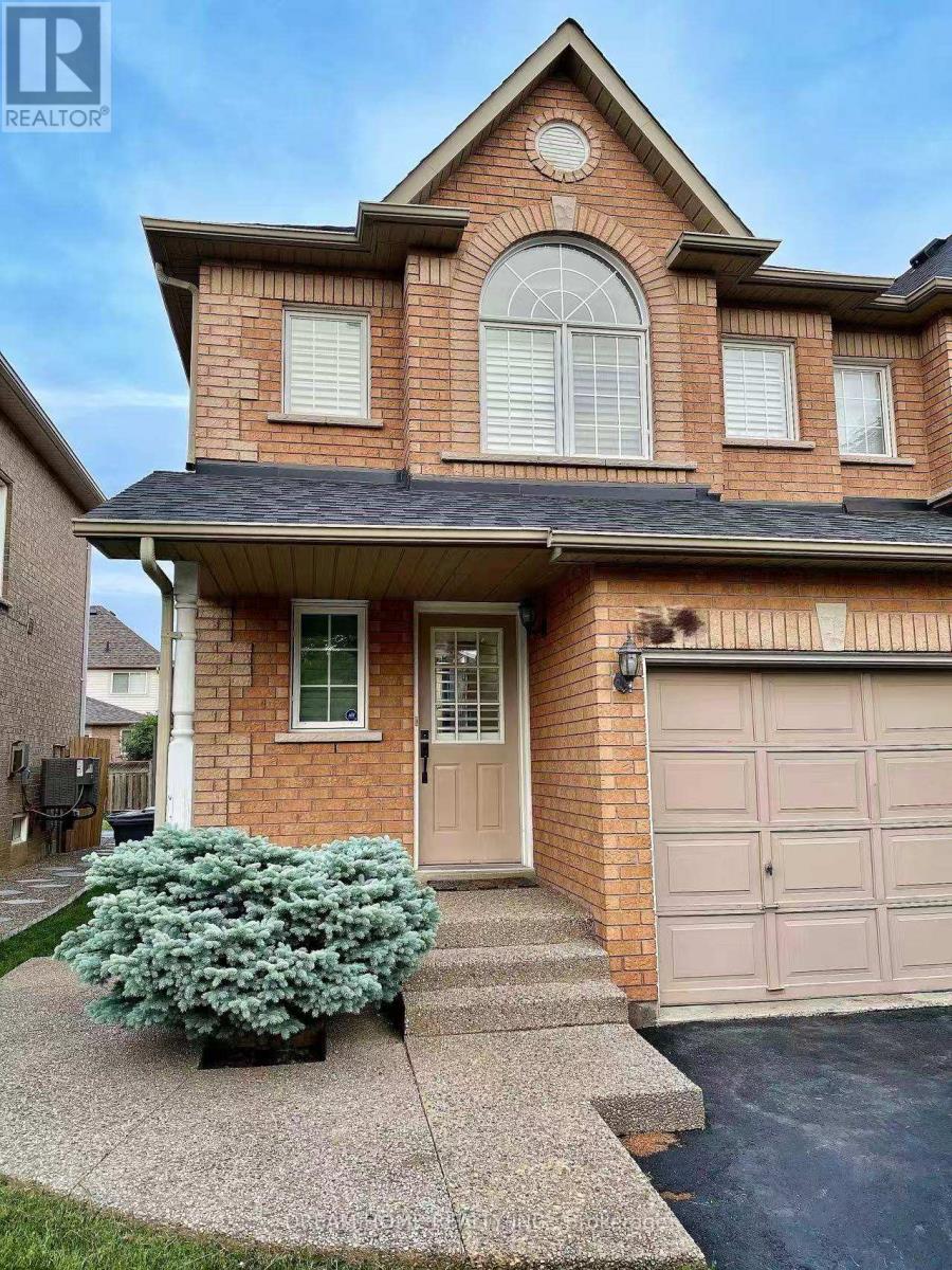 3746 Windhaven Drive, Mississauga, Ontario  L5N 7V5 - Photo 2 - W12807896