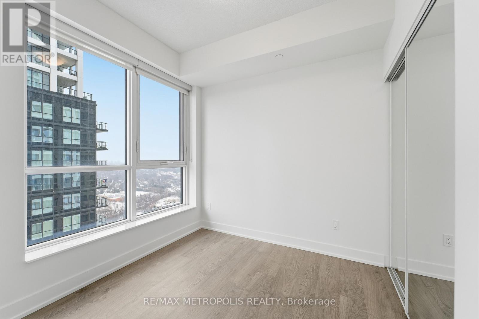 3304 - 7 Mabelle Avenue, Toronto, Ontario  M9A 0C9 - Photo 9 - W12807908