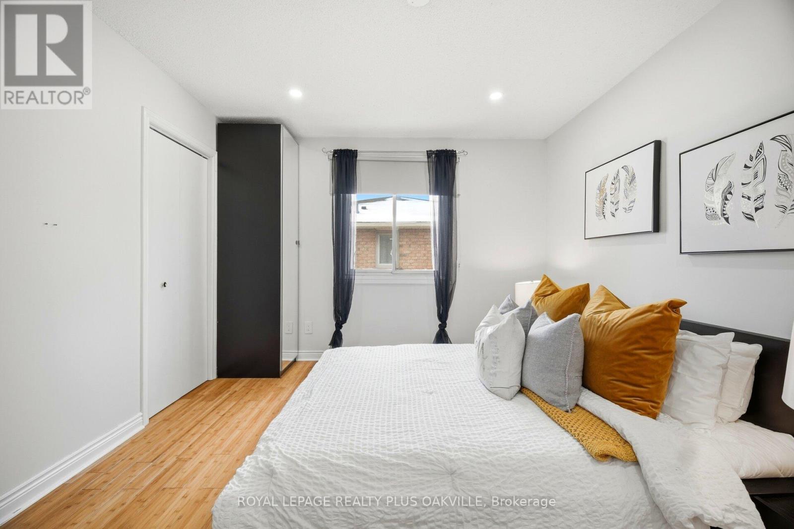 1346 Chalfield Drive, Oakville, Ontario  L6J 6R5 - Photo 41 - W12807922