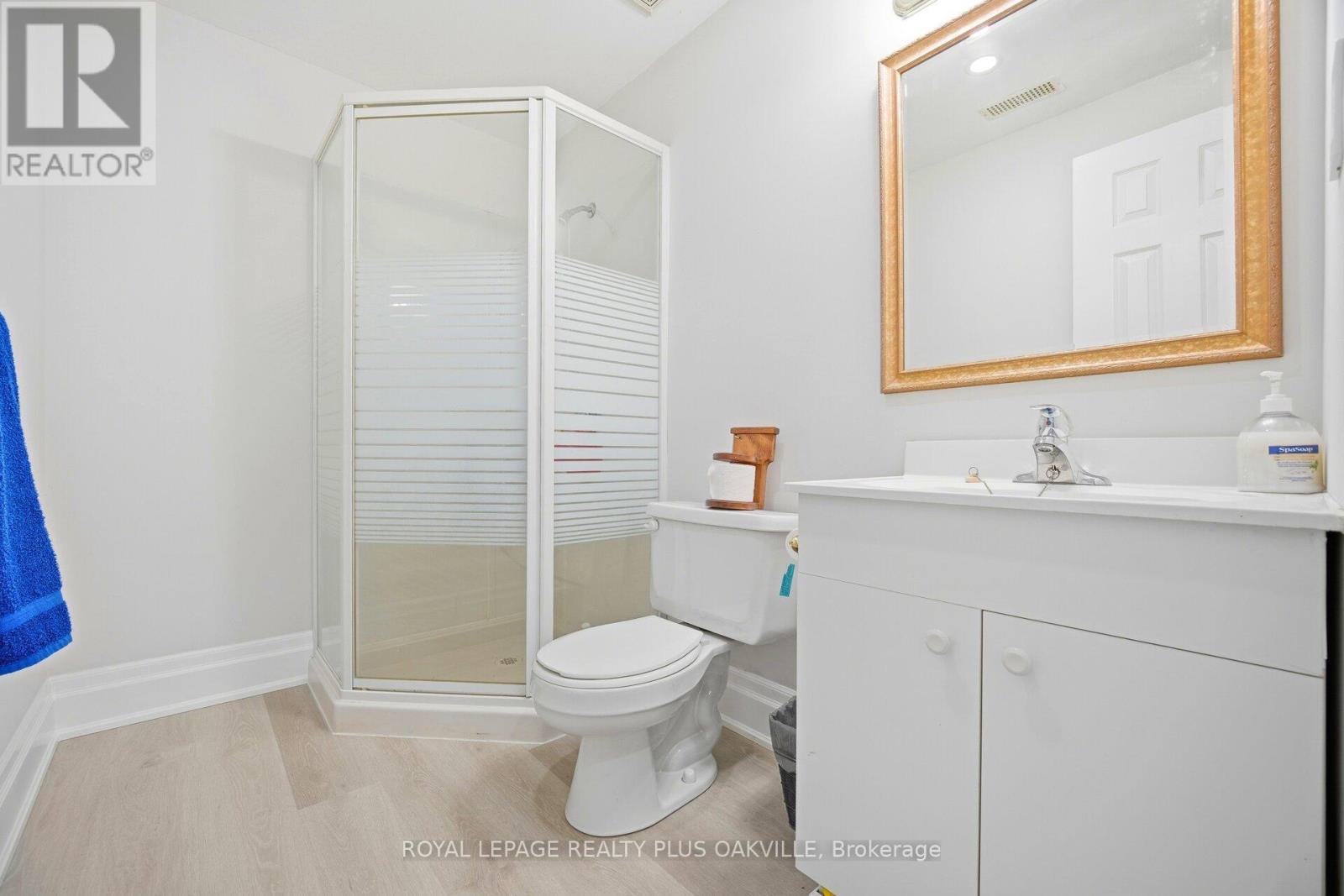 1346 Chalfield Drive, Oakville, Ontario  L6J 6R5 - Photo 47 - W12807922