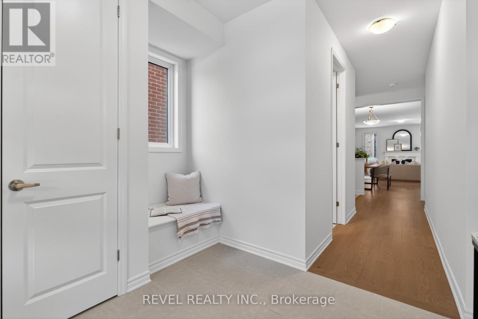 1468 Melville Bonus Crescent, Milton, Ontario  L9E 2H2 - Photo 2 - W12807924