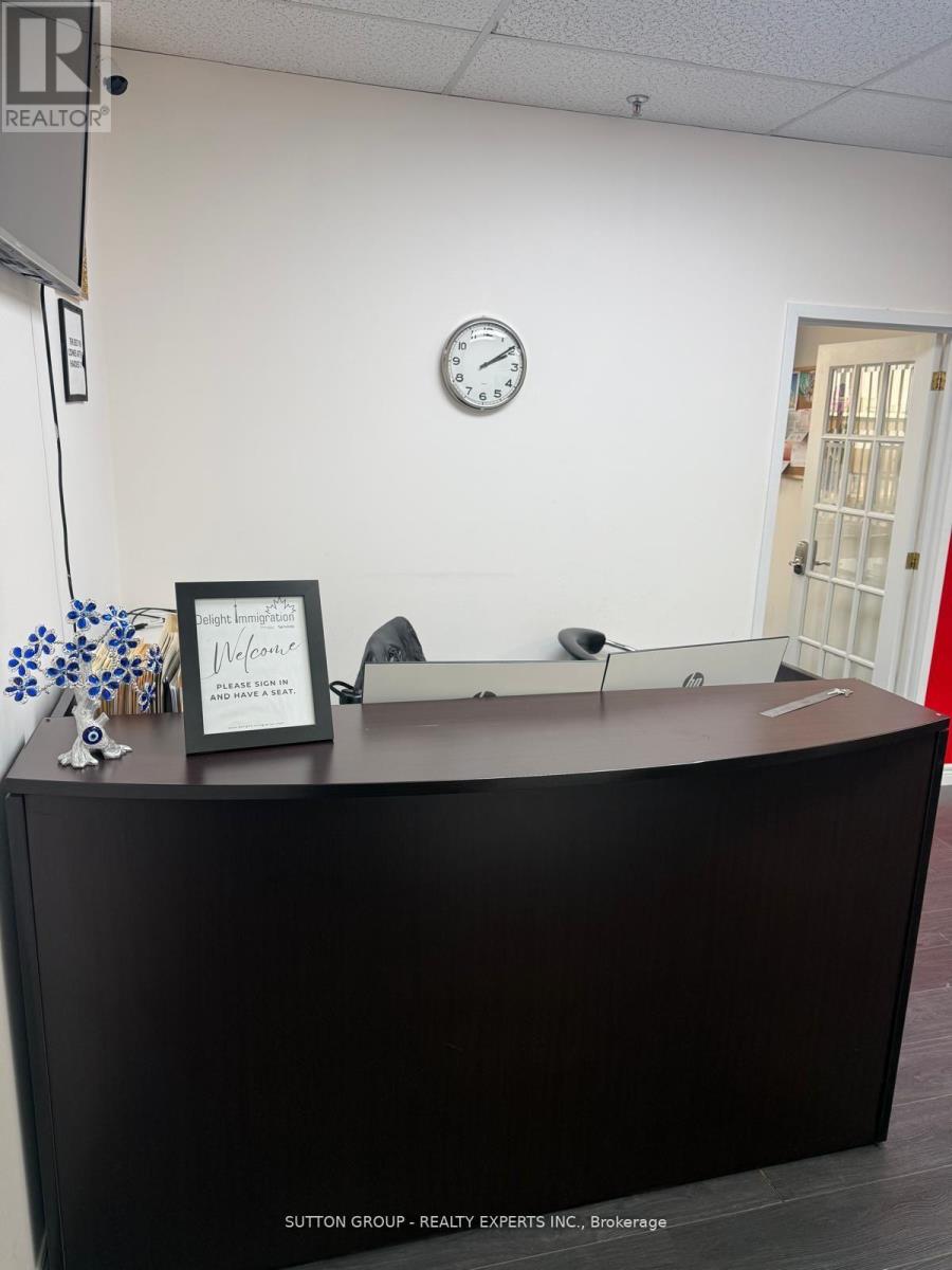 223 ( 3 Offices ) - 350 Rutherford Road S, Brampton, Ontario  L6W 3M2 - Photo 5 - W12807978