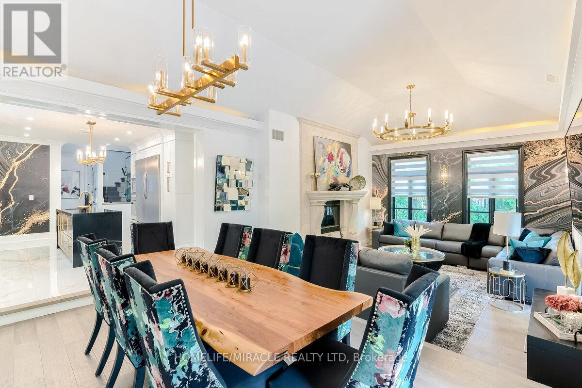 1540 Mississauga Road, Mississauga, Ontario  L5H 2K1 - Photo 11 - W12807984