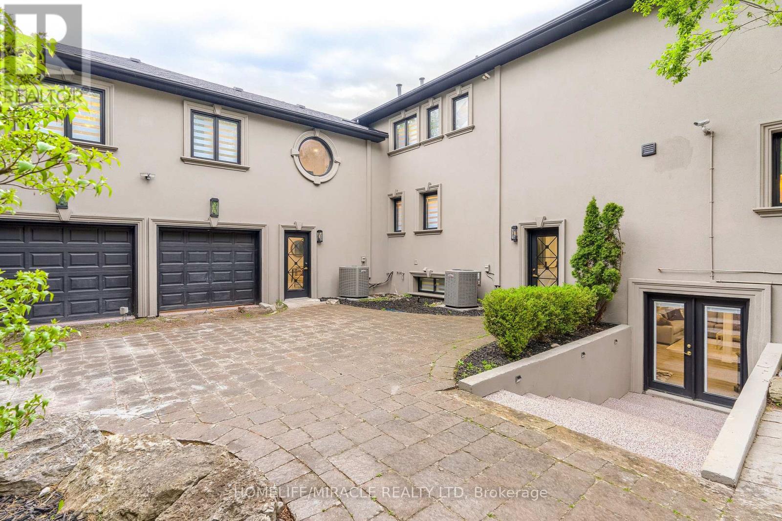 1540 Mississauga Road, Mississauga, Ontario  L5H 2K1 - Photo 35 - W12807984