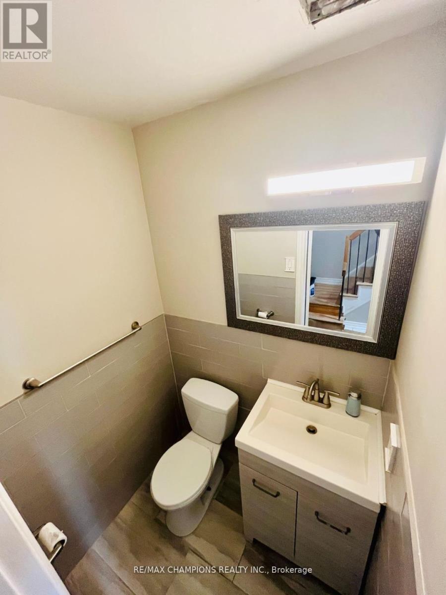 14 Simmons Boulevard, Brampton, Ontario  L6V 3V5 - Photo 11 - W12807998