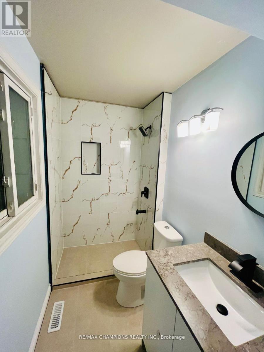 14 Simmons Boulevard, Brampton, Ontario  L6V 3V5 - Photo 13 - W12807998