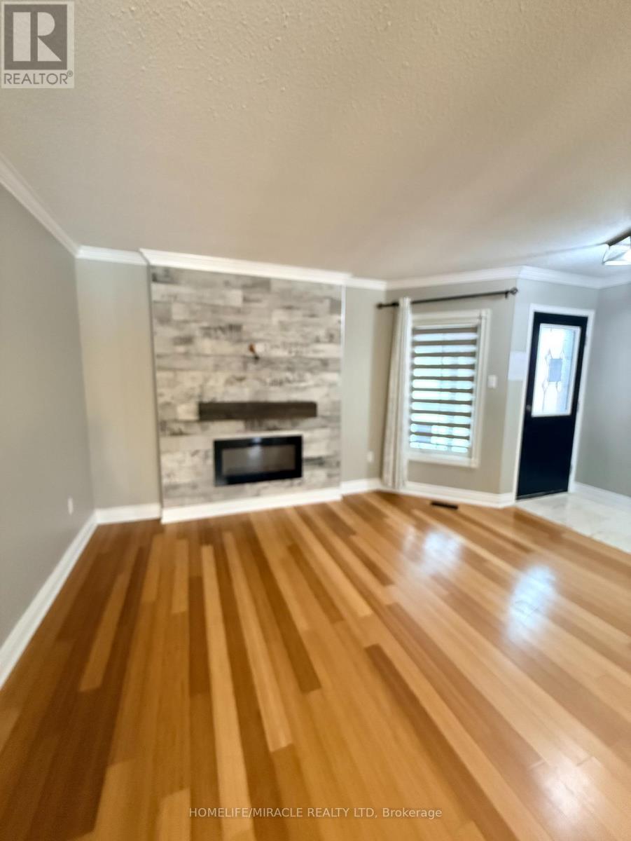 9 Caruso Drive, Brampton, Ontario  L6Y 5B1 - Photo 10 - W12808006