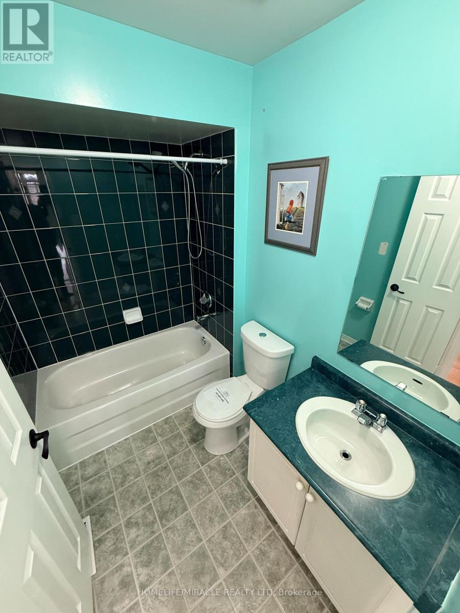 9 Caruso Drive, Brampton, Ontario  L6Y 5B1 - Photo 31 - W12808006