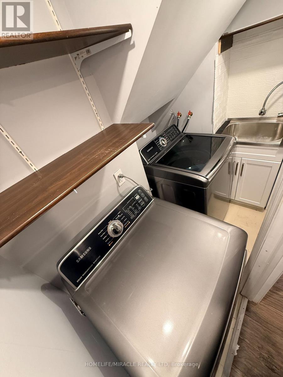 9 Caruso Drive, Brampton, Ontario  L6Y 5B1 - Photo 32 - W12808006