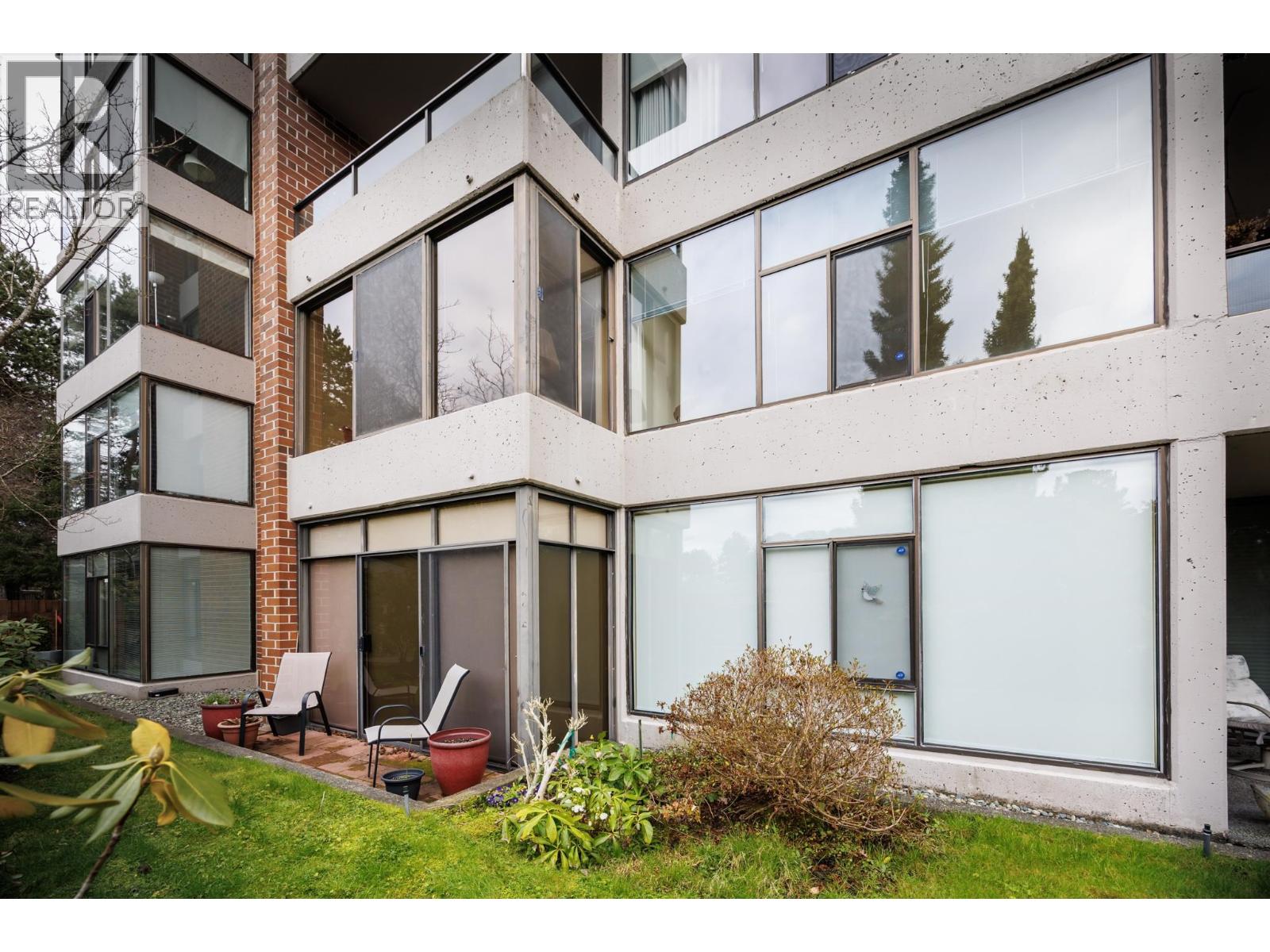 112 4101 YEW STREET, Vancouver, British Columbia