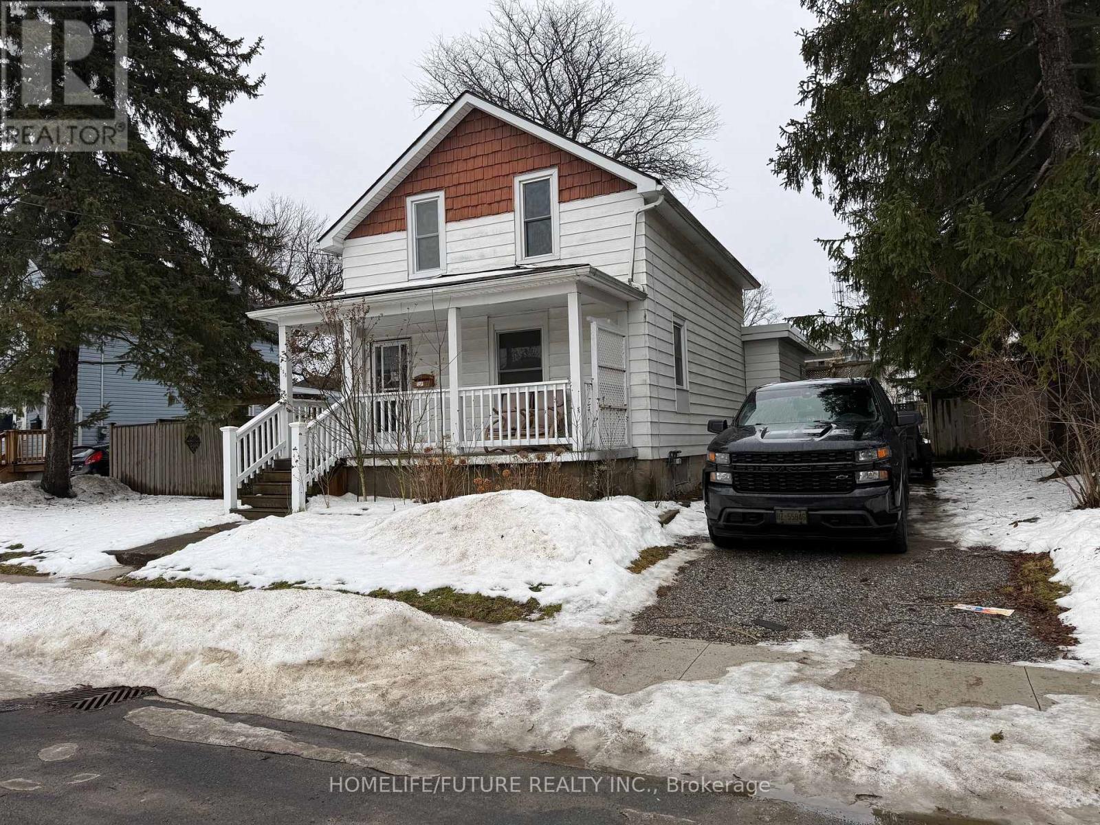 105 Bald Street, Welland, Ontario  L3C 5C2 - Photo 8 - X12802414