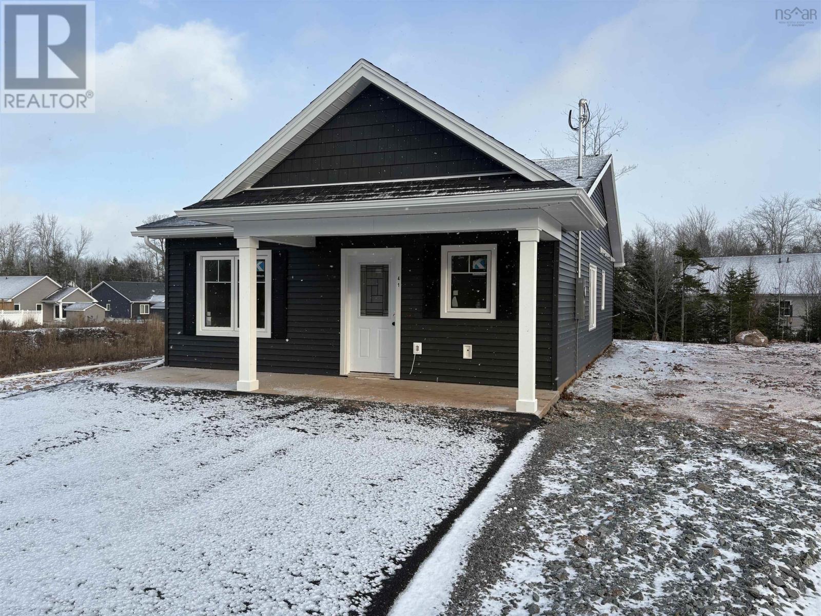 41 Amelia Ave Avenue, Stewiacke, Nova Scotia  B0N 2J0 - Photo 6 - 202529143