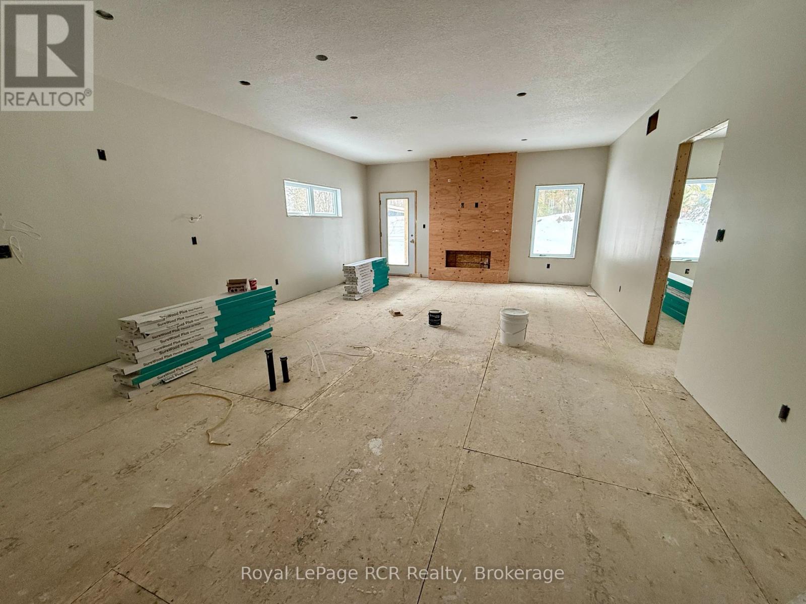 86 Griffith Street, Brockton, Ontario N0G 2V0 - Photo 11 - X12808040