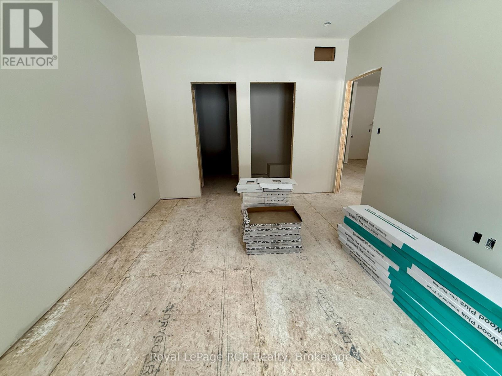 86 Griffith Street, Brockton, Ontario N0G 2V0 - Photo 14 - X12808040