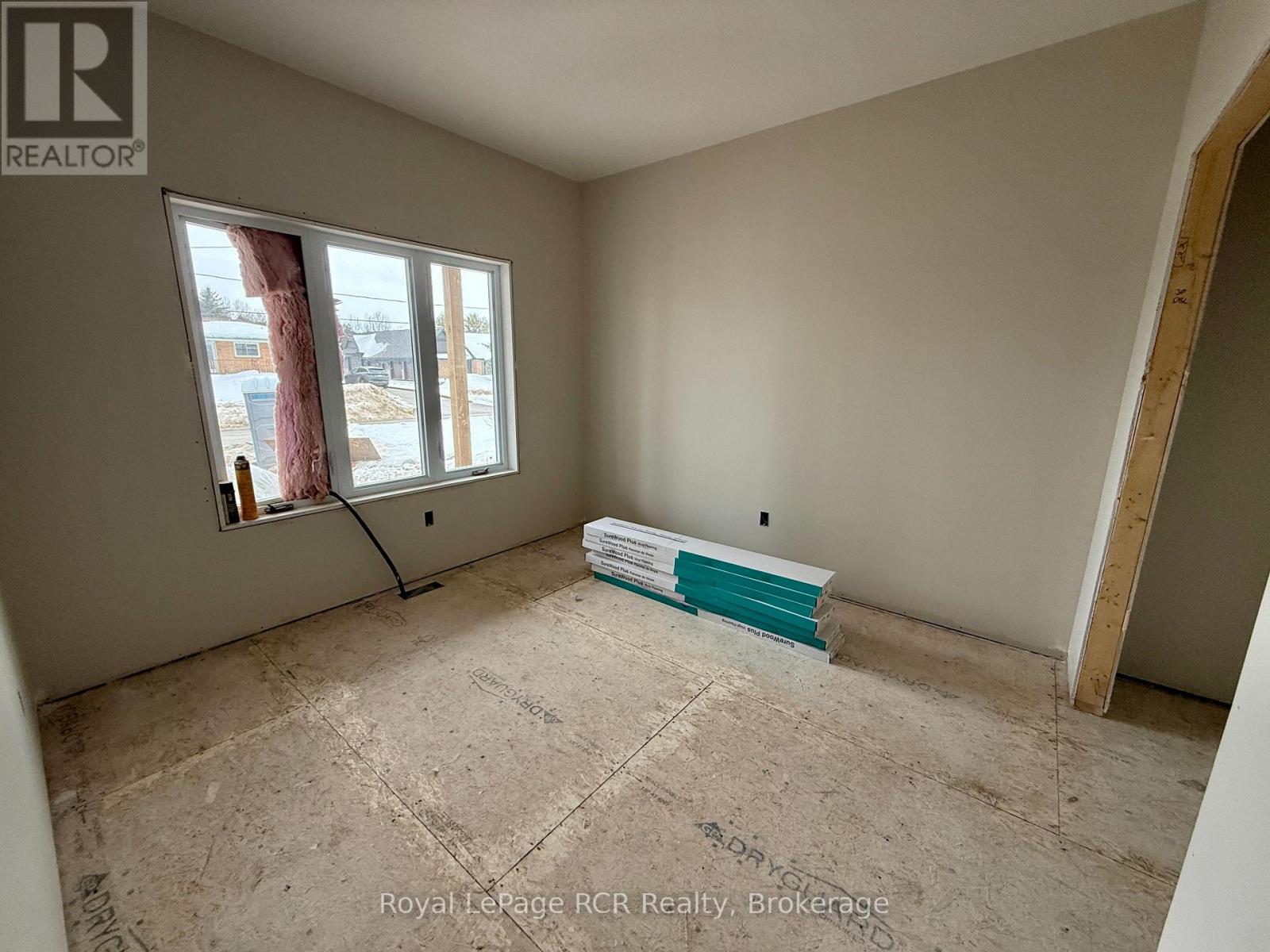 86 Griffith Street, Brockton, Ontario N0G 2V0 - Photo 5 - X12808040