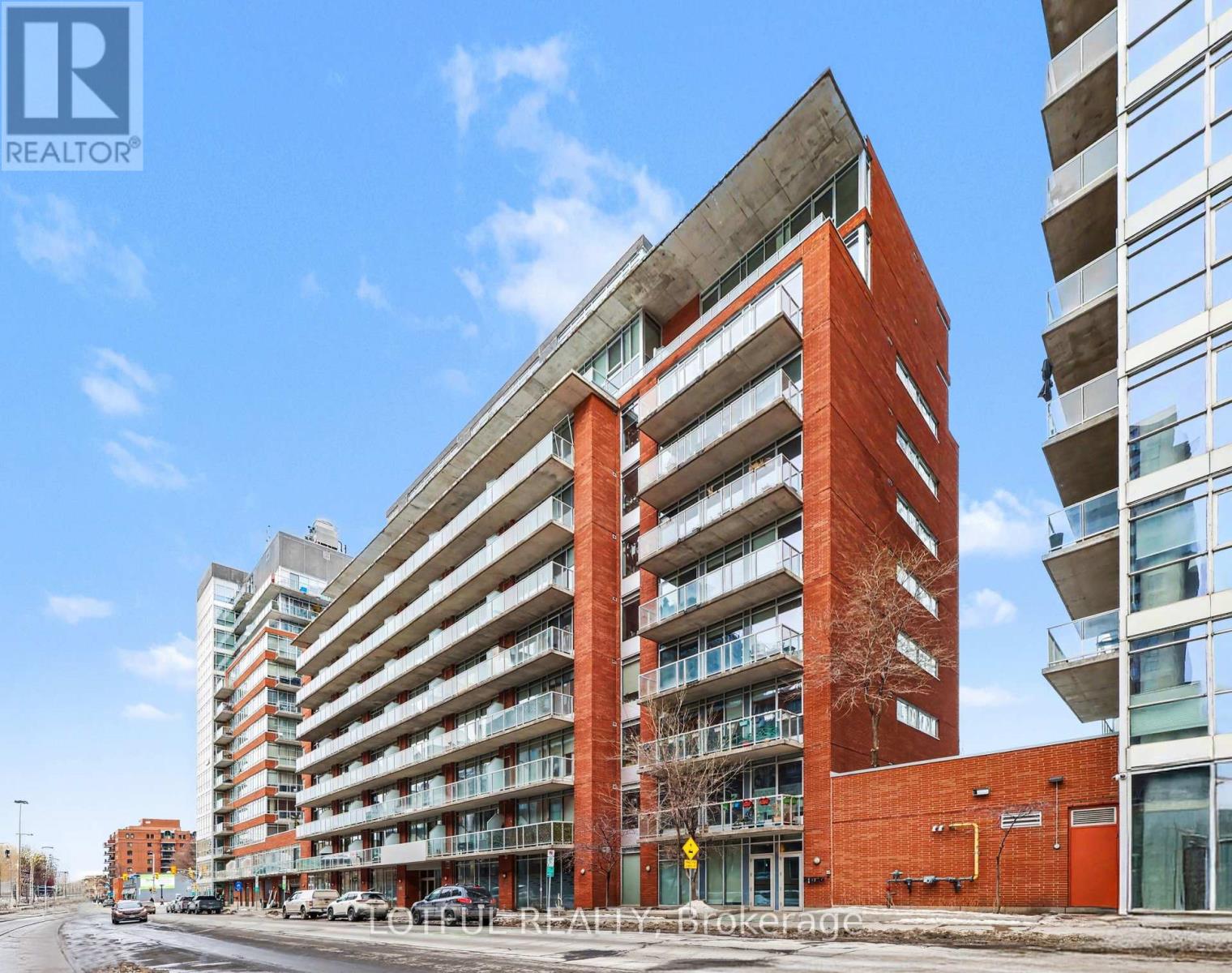 201 - 383 Cumberland Street, Ottawa, Ontario  K1N 1J7 - Photo 2 - X12808014