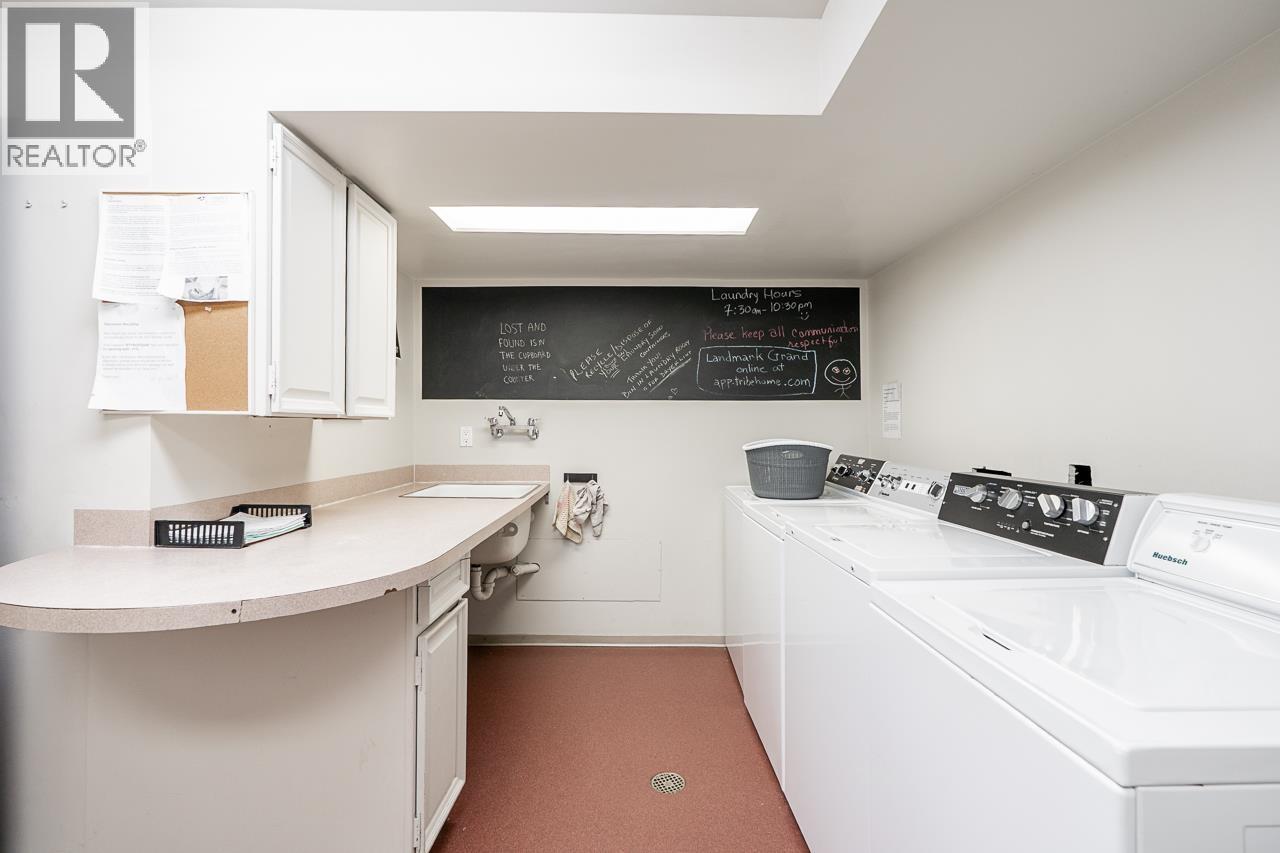 605 1405 W 15th Avenue, Vancouver, British Columbia  V6H 3R2 - Photo 28 - R3092116