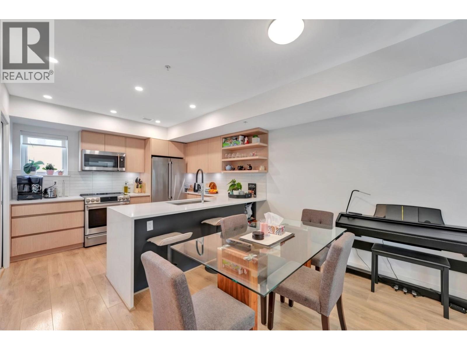 3 752 E 3rd Street, North Vancouver, British Columbia  V7L 1G9 - Photo 16 - R3092121