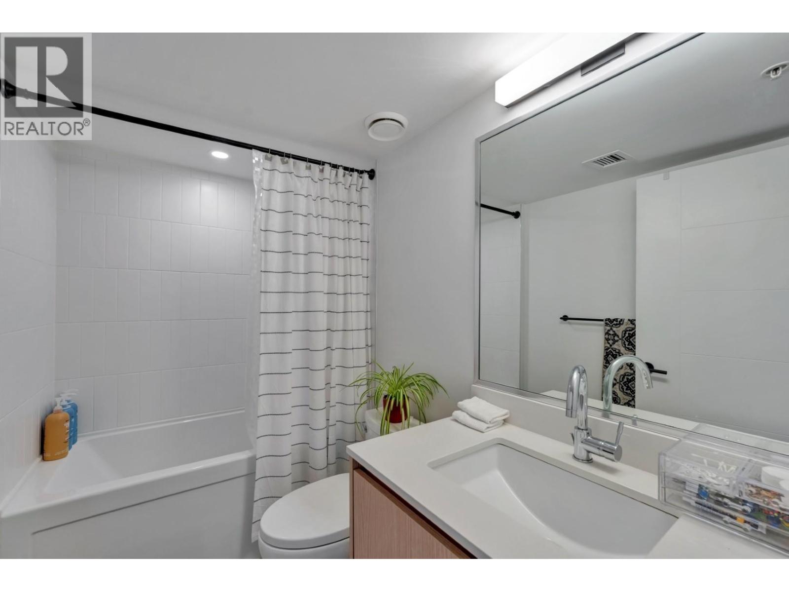 3 752 E 3rd Street, North Vancouver, British Columbia  V7L 1G9 - Photo 31 - R3092121