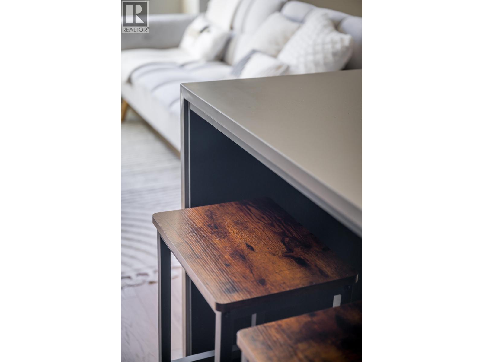 135 W 41st Avenue, Vancouver, British Columbia  V5Y 2S2 - Photo 5 - R3092130