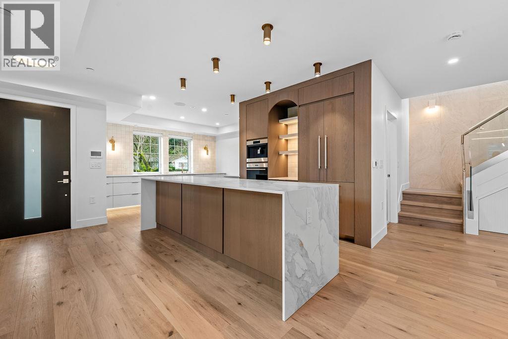 1139 W 33rd Avenue, Vancouver, British Columbia  V6M 1A3 - Photo 2 - R3092135