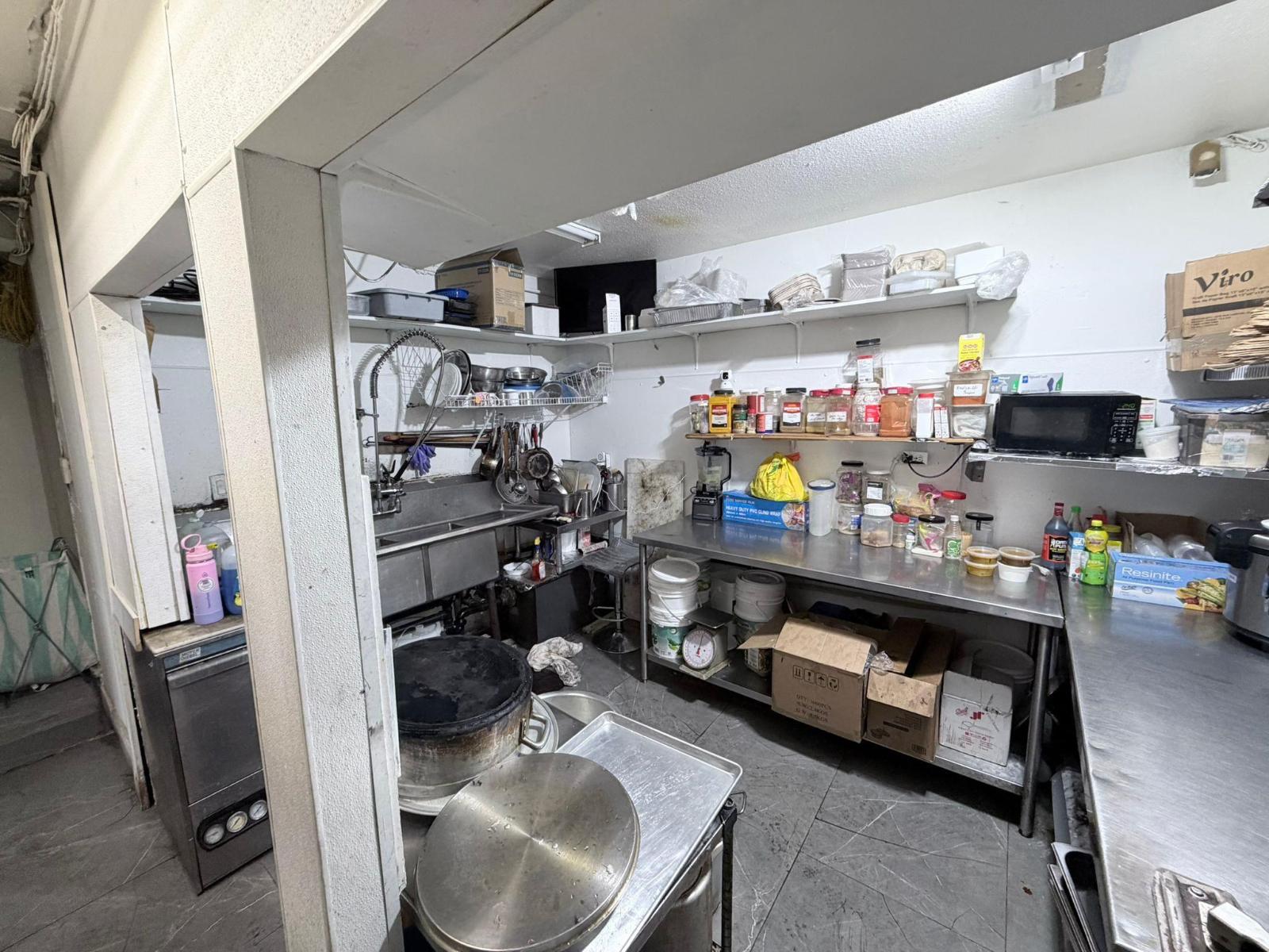 Unknown Address, ,    - Photo 6 - C8076376