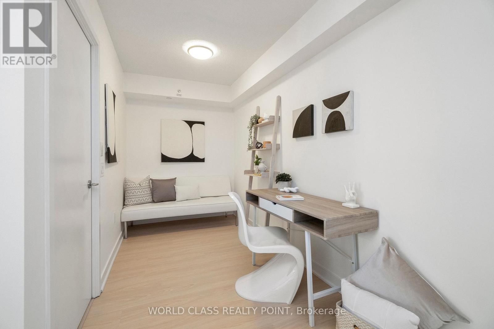 1503 - 75 Queens Wharf Road, Toronto, Ontario  M5V 0J8 - Photo 19 - C12808030