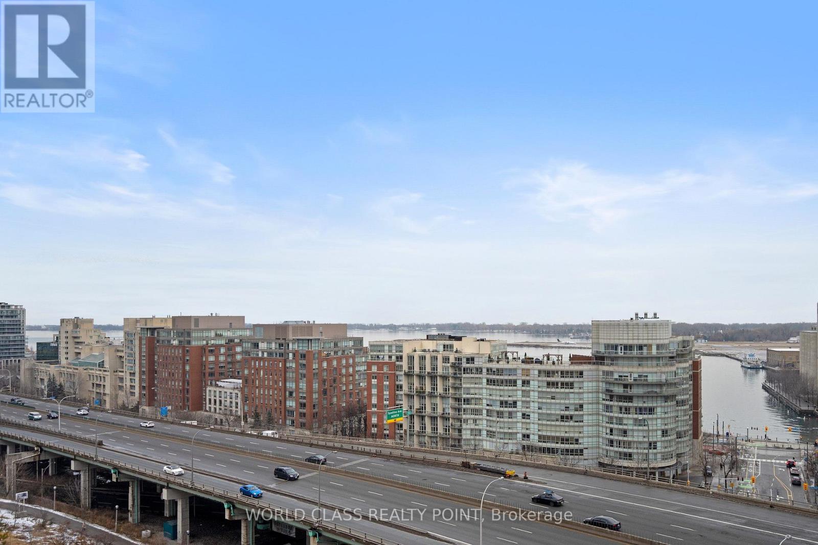 1503 - 75 Queens Wharf Road, Toronto, Ontario  M5V 0J8 - Photo 24 - C12808030