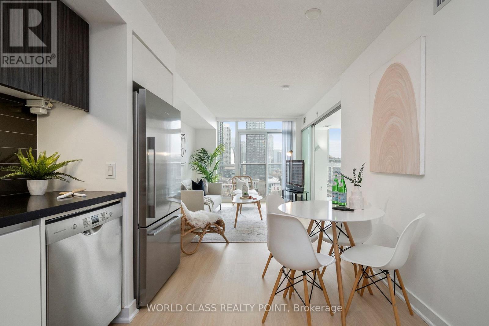 1503 - 75 Queens Wharf Road, Toronto, Ontario  M5V 0J8 - Photo 6 - C12808030