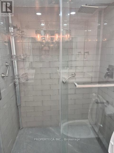 712 - 10 Edgecliffe Golfway, Toronto, Ontario  M3C 3A3 - Photo 18 - C12808032