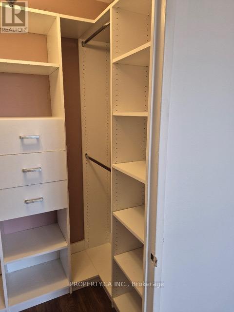 712 - 10 Edgecliffe Golfway, Toronto, Ontario  M3C 3A3 - Photo 8 - C12808032