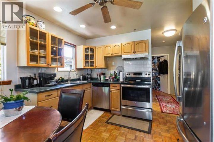 2058 Hillside Avenue, Coquitlam, British Columbia  V3K 1K7 - Photo 6 - R3092120