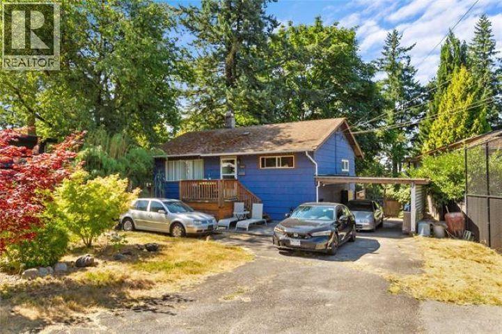 2058 HILLSIDE AVENUE, Coquitlam, British Columbia