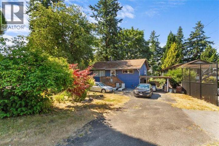 2058 Hillside Avenue, Coquitlam, British Columbia  V3K 1K7 - Photo 2 - R3092120