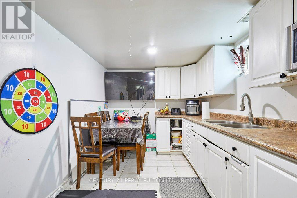 23 Bush Drive, Toronto, Ontario  M1C 1G7 - Photo 17 - E12808022