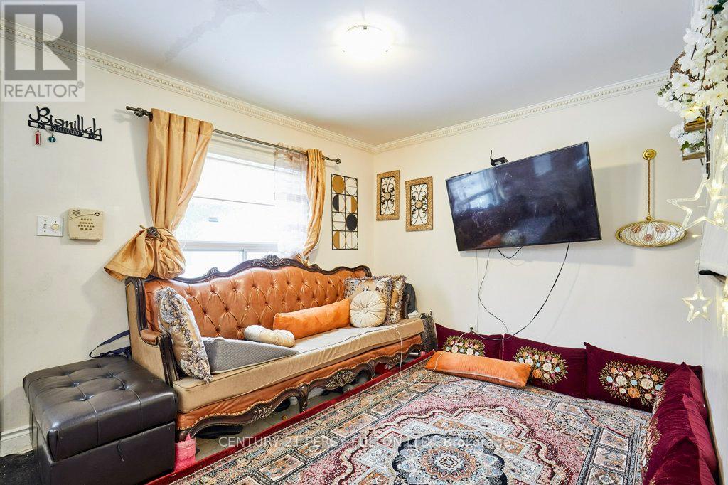 23 Bush Drive, Toronto, Ontario  M1C 1G7 - Photo 3 - E12808022